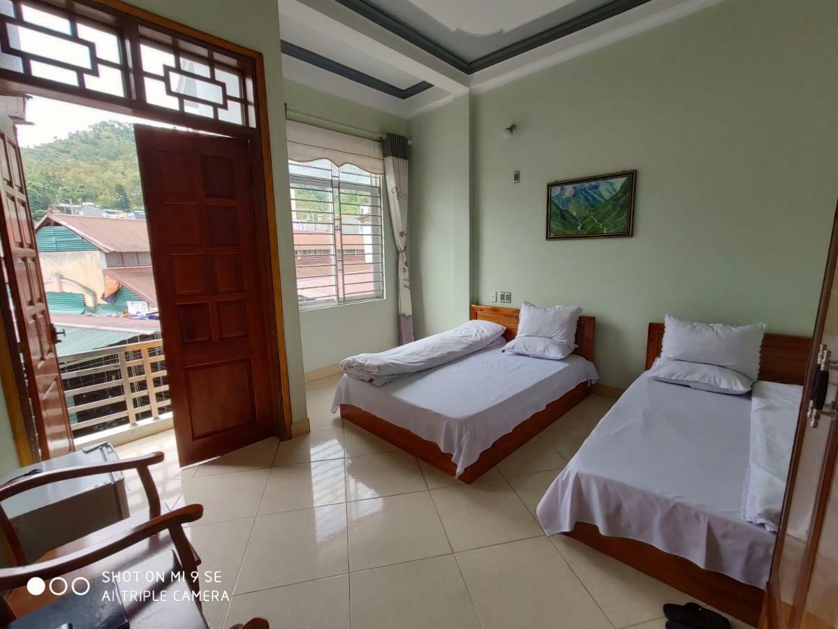 Ly Hoan Guesthouse Lang Xao Vang Ngoại thất bức ảnh